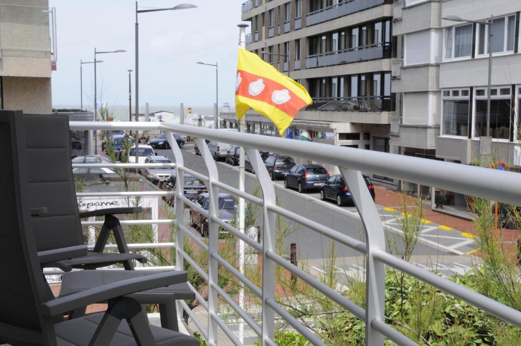Hotel Atlanta Knokke Bagian luar foto