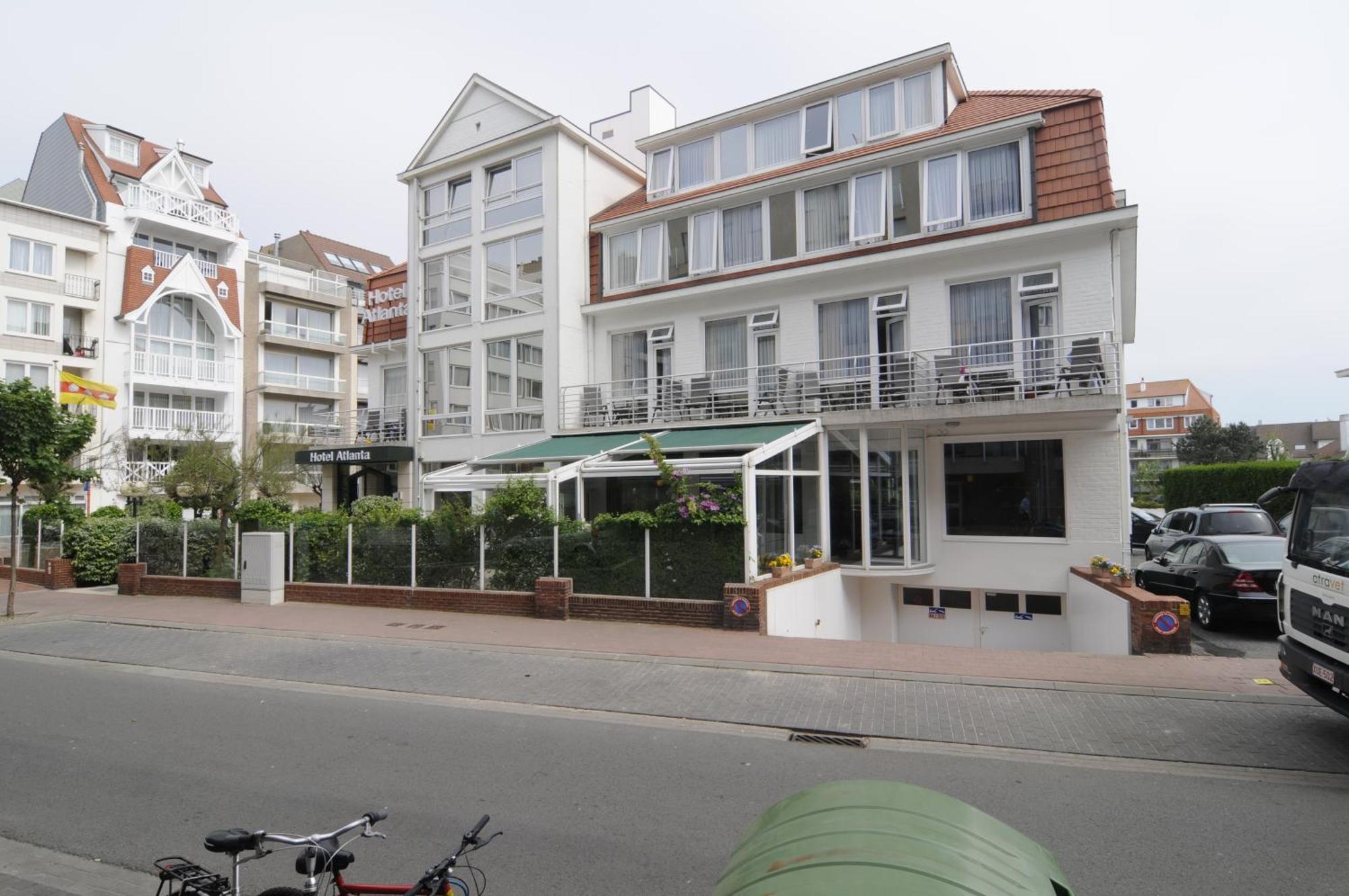 Hotel Atlanta Knokke Bagian luar foto
